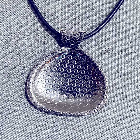 Lia Sophia Pendant - Picture 3 of 4